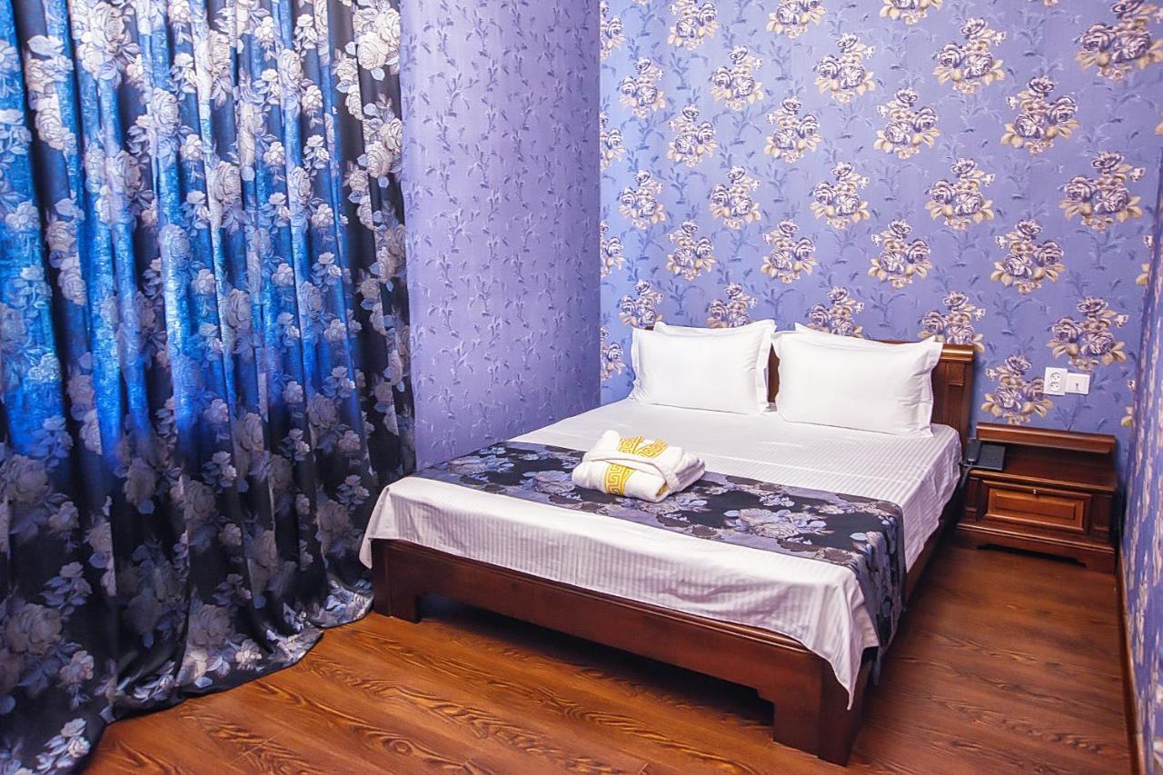 Promenade Park Hotel Shymkent Bilik gambar